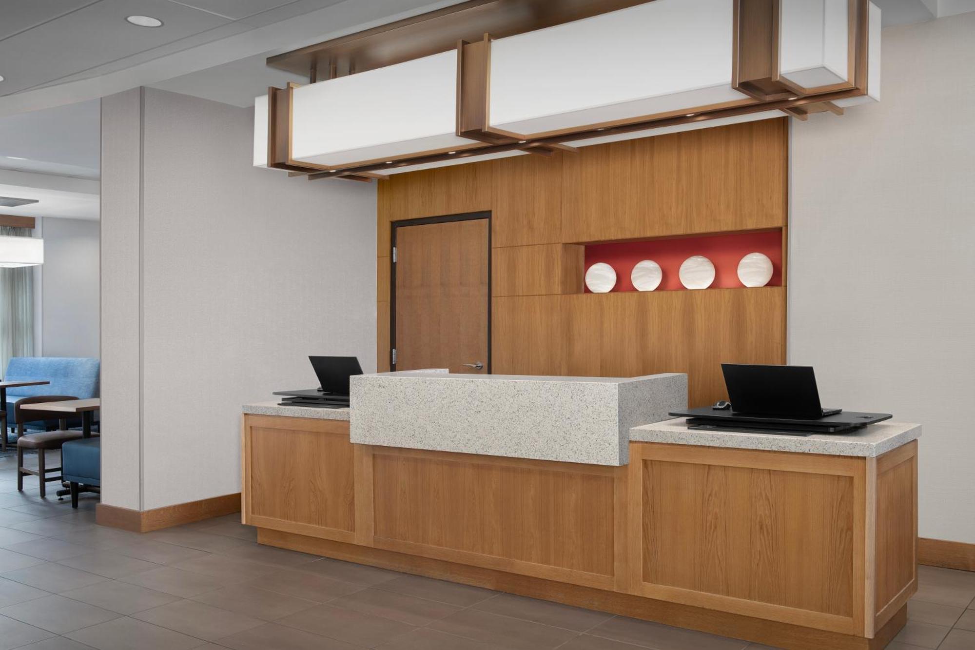 Hyatt Place Boulder Pearl Street - Newly Renovated Боулдър Екстериор снимка