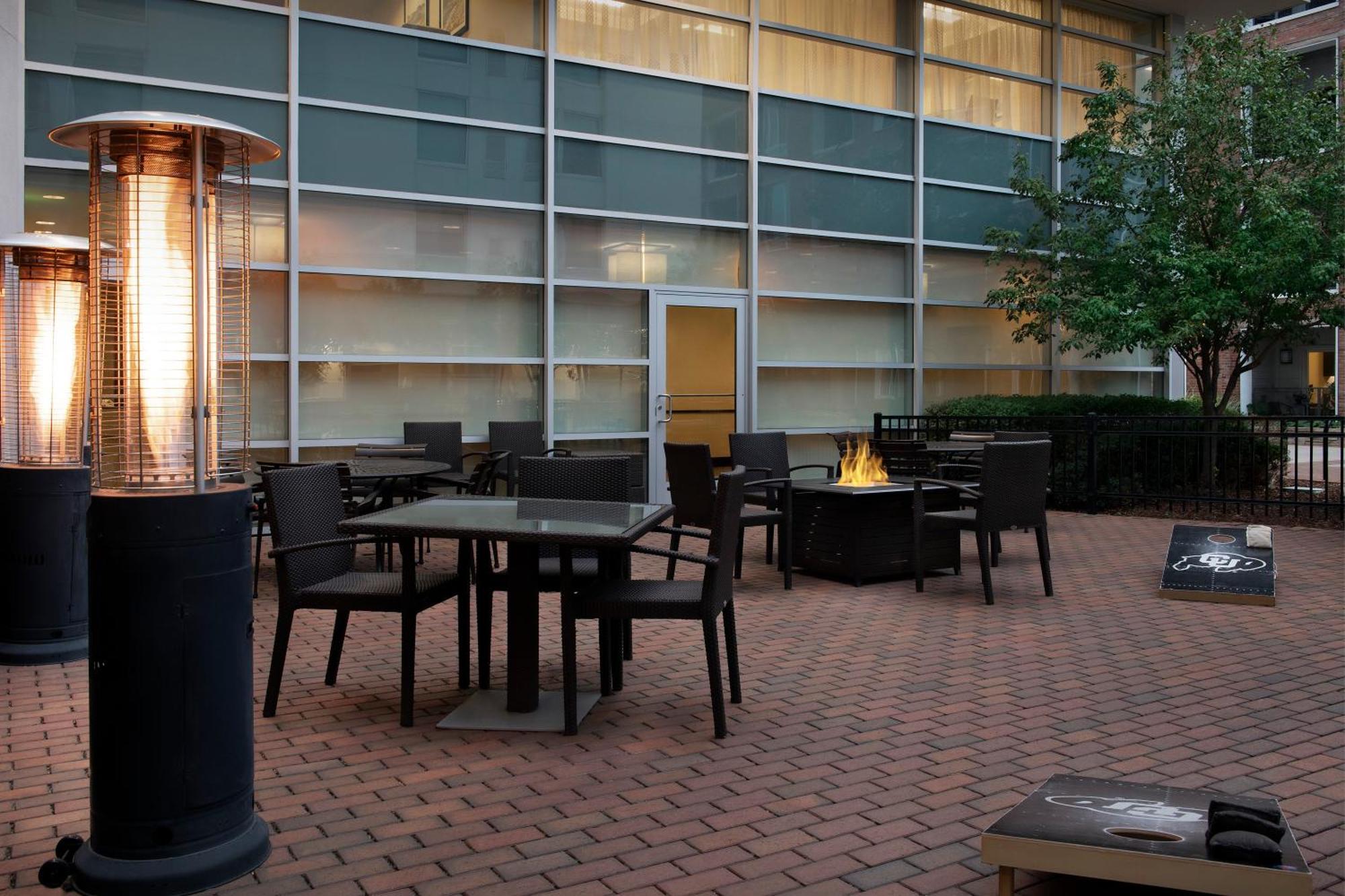 Hyatt Place Boulder Pearl Street - Newly Renovated Боулдър Екстериор снимка